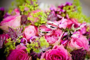 bunga,cincin.pernikahan,mawar